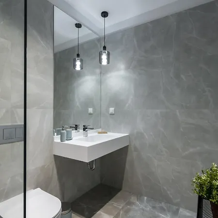 Wheat Of Coffee With King Bed In Ocp