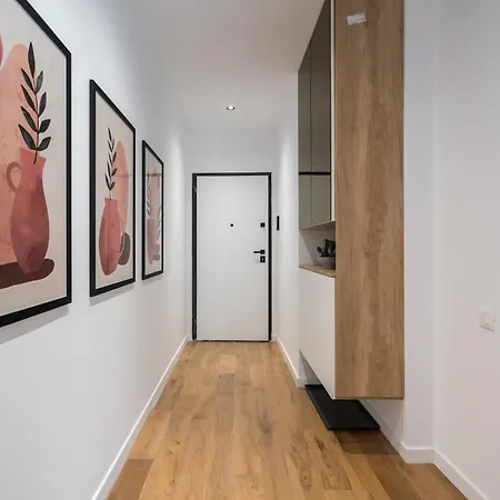 Wheat Of Coffee With King Bed In Ocp *