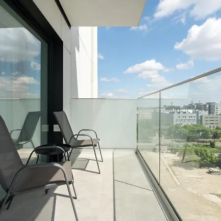 Wheat Of Coffee With King Bed In Ocp Bucharest