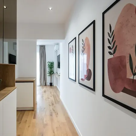 Wheat Of Coffee With King Bed In Ocp