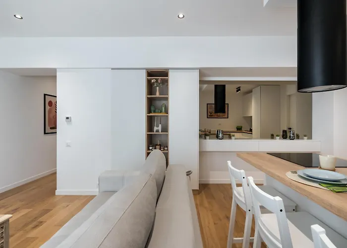 Apartament Wheat Of Coffee With King Bed In Ocp Bucureşti