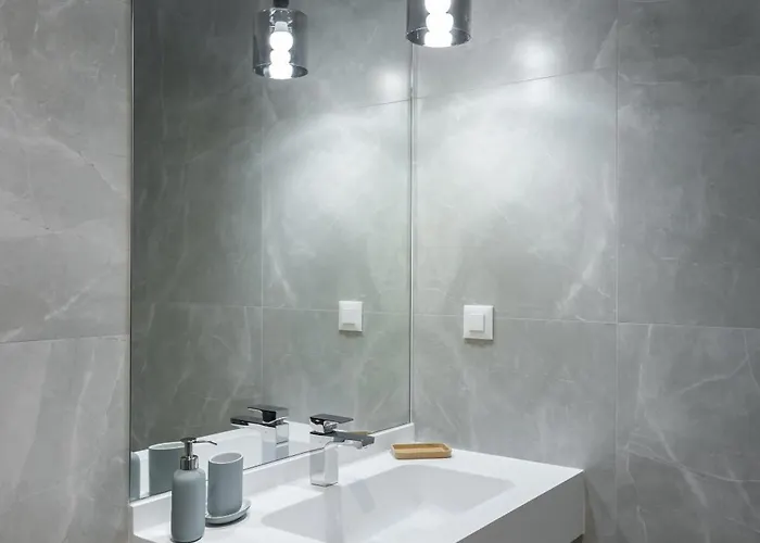 Wheat Of Coffee With King Bed In Ocp Apartament Bucureşti