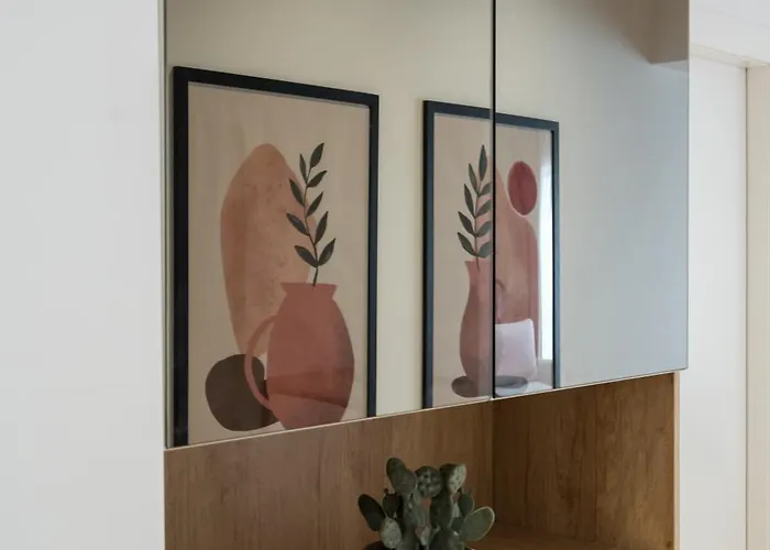 Wheat Of Coffee With King Bed In Ocp