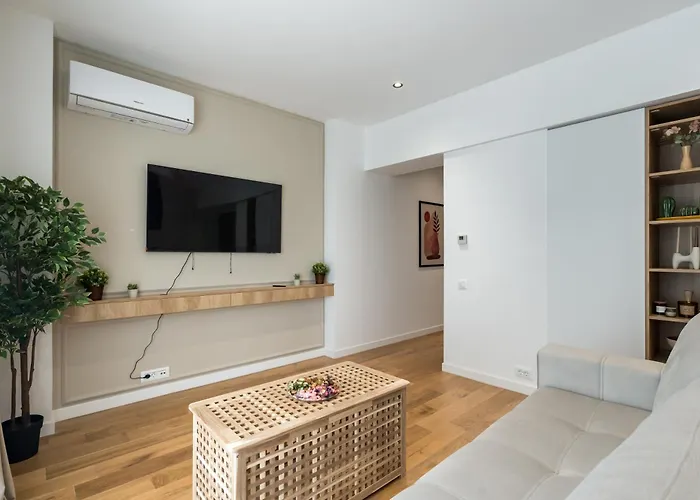 Wheat Of Coffee With King Bed In Ocp *