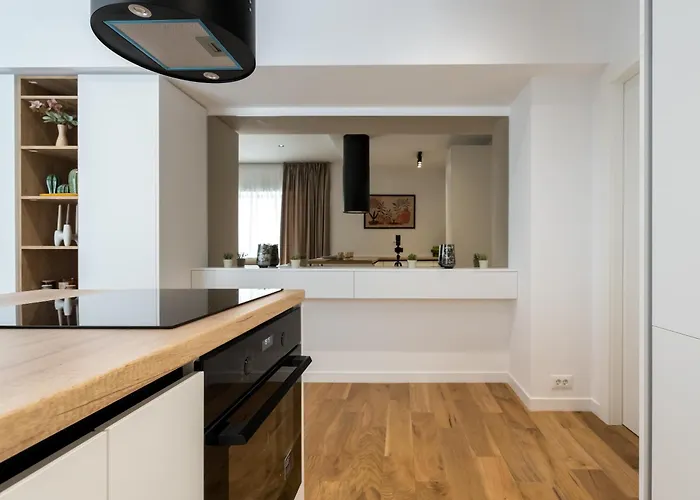 Wheat Of Coffee With King Bed In Ocp *