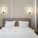 Wheat Of Coffee With King Bed In Ocp