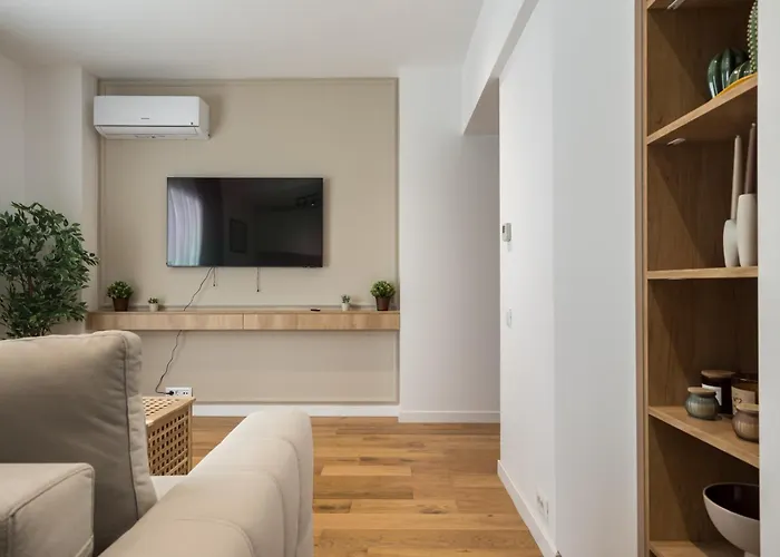 Wheat Of Coffee With King Bed In Ocp Apartamento Bucareste