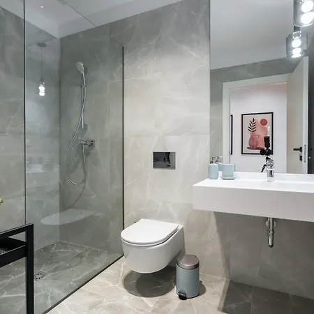 Wheat Of Coffee With King Bed In Ocp Apartment *